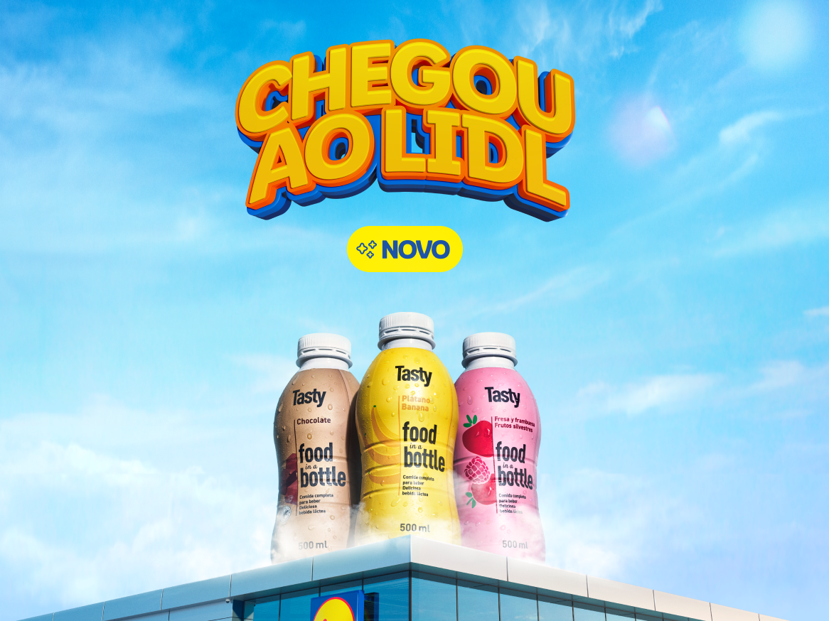 Novas bebidas Tasty Food in a Bottle da Lidl em três sabores: chocolate, banana e morango-framboesa.