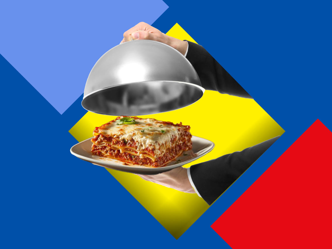 Lasanha servida em um prato.