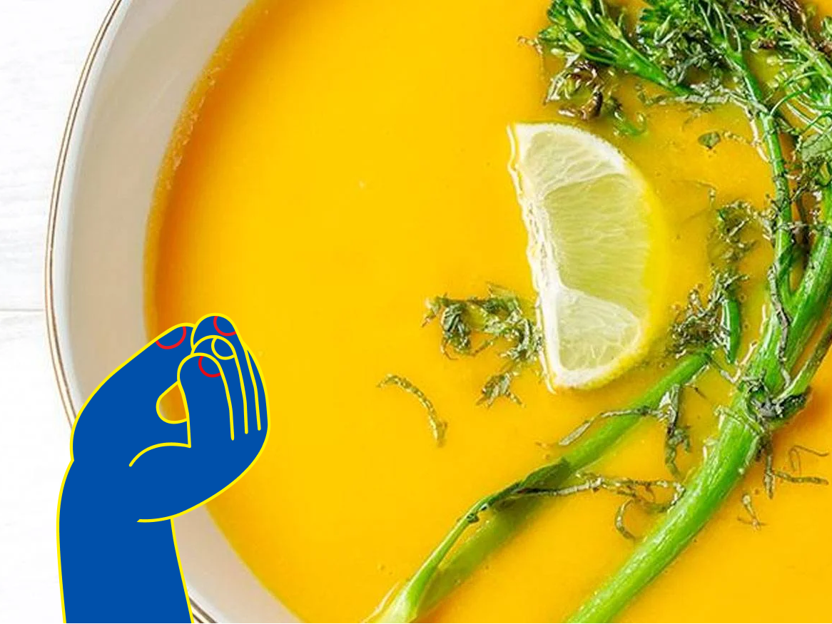 Sopa de laranja com brócolis e limão.