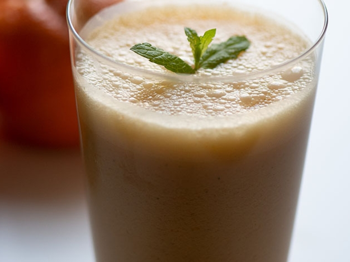 Batido de Cenoura e Tangerina com Curcuma 